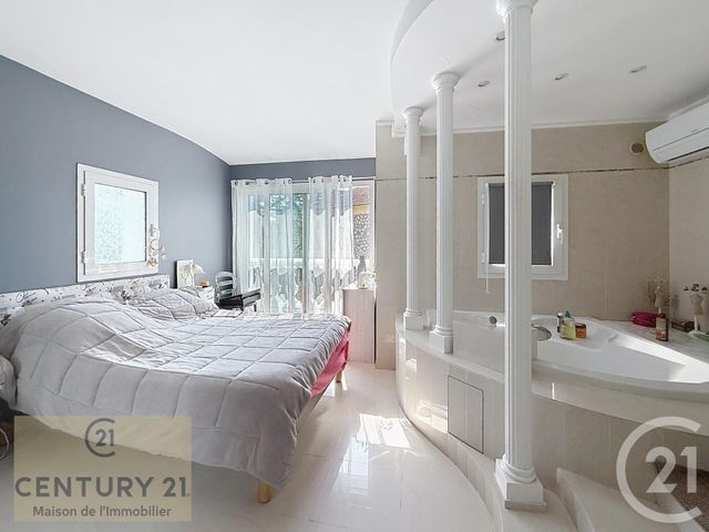 Appartement Duplex à vendre - 3 pièces - 72.02 m2 - NICE - 06 - PROVENCE-ALPES-COTE-D-AZUR - Century 21 Maison De L'Immobilier