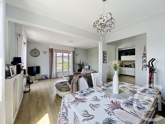Appartement T3 à vendre - 3 pièces - 91.58 m2 - NICE - 06 - PROVENCE-ALPES-COTE-D-AZUR - Century 21 Maison De L'Immobilier
