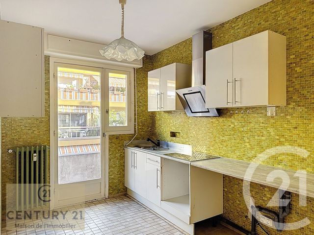 Appartement F3 à vendre - 3 pièces - 72.11 m2 - NICE - 06 - PROVENCE-ALPES-COTE-D-AZUR - Century 21 Maison De L'Immobilier