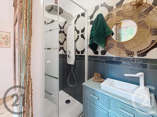 Appartement F2 à vendre - 2 pièces - 45.38 m2 - LA TRINITE - 06 - PROVENCE-ALPES-COTE-D-AZUR - Century 21 Maison De L'Immobilier