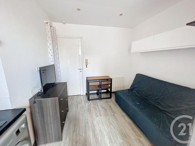 Appartement F1 à louer - 1 pièce - 13.7 m2 - NICE - 06 - PROVENCE-ALPES-COTE-D-AZUR - Century 21 Maison De L'Immobilier