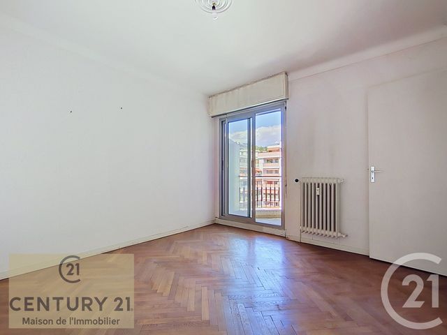 Appartement T2 à vendre - 2 pièces - 59.41 m2 - NICE - 06 - PROVENCE-ALPES-COTE-D-AZUR - Century 21 Maison De L'Immobilier
