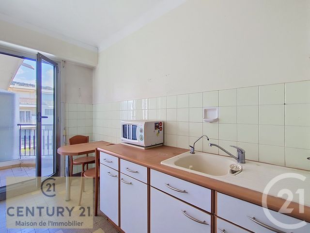 Appartement T2 à vendre - 2 pièces - 59.41 m2 - NICE - 06 - PROVENCE-ALPES-COTE-D-AZUR - Century 21 Maison De L'Immobilier
