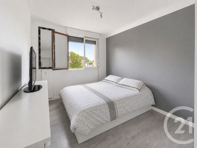 Appartement T3 à vendre - 3 pièces - 53.13 m2 - NICE - 06 - PROVENCE-ALPES-COTE-D-AZUR - Century 21 Maison De L'Immobilier