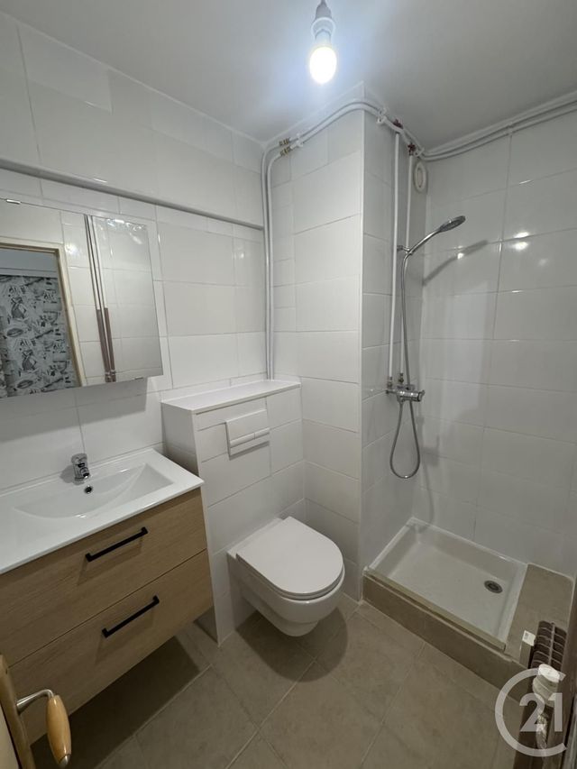 Appartement F3 à louer - 3 pièces - 78.0 m2 - NICE - 06 - PROVENCE-ALPES-COTE-D-AZUR - Century 21 Maison De L'Immobilier