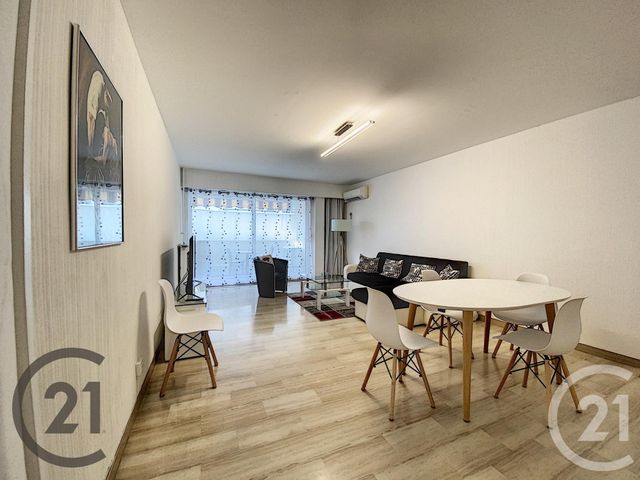 Appartement F3 à louer - 3 pièces - 78.0 m2 - NICE - 06 - PROVENCE-ALPES-COTE-D-AZUR - Century 21 Maison De L'Immobilier