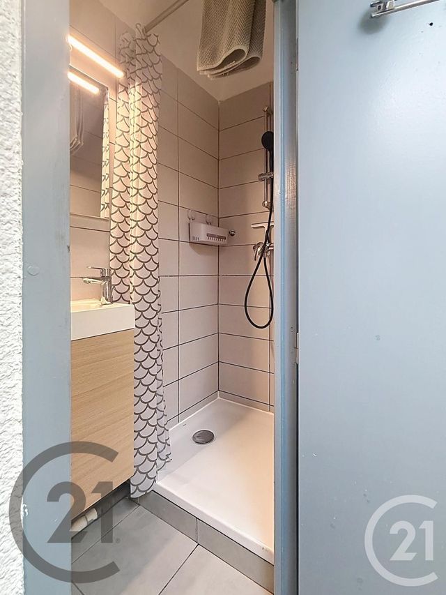 Appartement F1 à louer - 1 pièce - 11.61 m2 - NICE - 06 - PROVENCE-ALPES-COTE-D-AZUR - Century 21 Maison De L'Immobilier