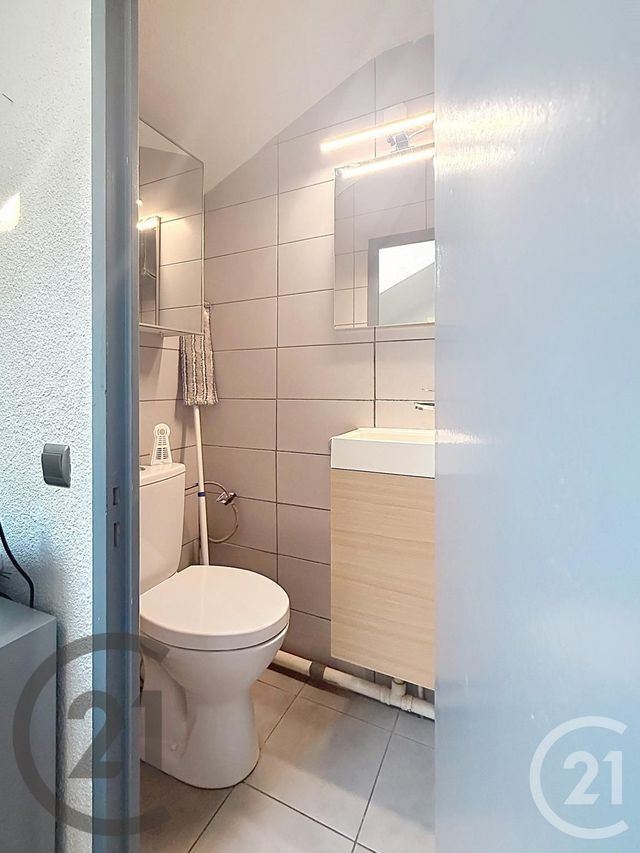 Appartement F1 à louer - 1 pièce - 11.61 m2 - NICE - 06 - PROVENCE-ALPES-COTE-D-AZUR - Century 21 Maison De L'Immobilier