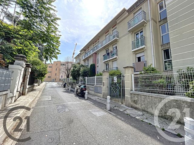 Appartement F1 à louer NICE