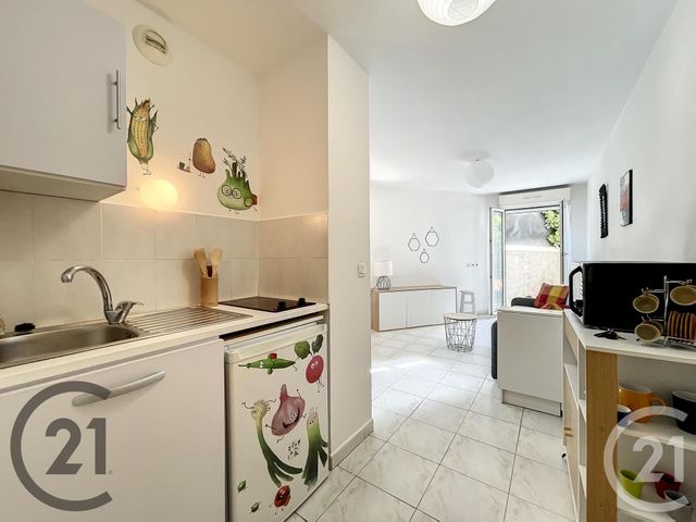 Appartement F1 à louer - 1 pièce - 21.0 m2 - NICE - 06 - PROVENCE-ALPES-COTE-D-AZUR - Century 21 Maison De L'Immobilier