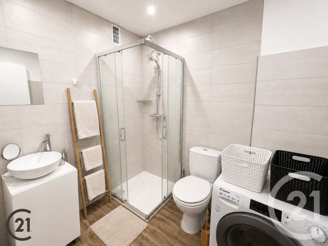 Appartement F1 à vendre - 1 pièce - 27.8 m2 - NICE - 06 - PROVENCE-ALPES-COTE-D-AZUR - Century 21 Maison De L'Immobilier