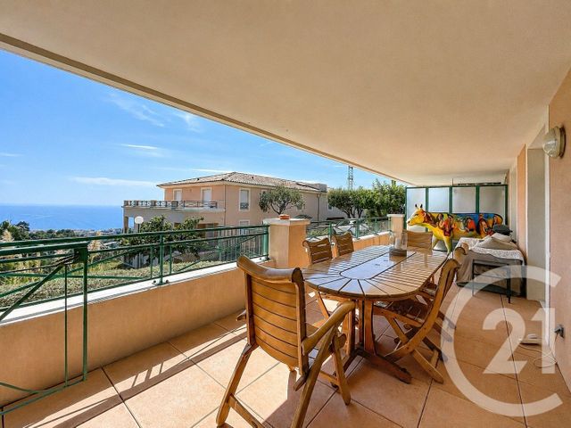 Appartement T4 à vendre - 4 pièces - 103.06 m2 - NICE - 06 - PROVENCE-ALPES-COTE-D-AZUR - Century 21 Maison De L'Immobilier