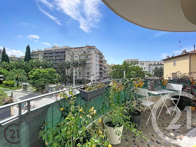 Appartement T3 à vendre - 3 pièces - 101.0 m2 - NICE - 06 - PROVENCE-ALPES-COTE-D-AZUR - Century 21 Maison De L'Immobilier