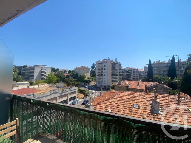 Appartement F1 à louer - 1 pièce - 20.0 m2 - NICE - 06 - PROVENCE-ALPES-COTE-D-AZUR - Century 21 Maison De L'Immobilier