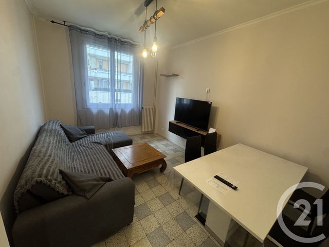 Appartement F2 à louer - 2 pièces - 53.0 m2 - NICE - 06 - PROVENCE-ALPES-COTE-D-AZUR - Century 21 Maison De L'Immobilier