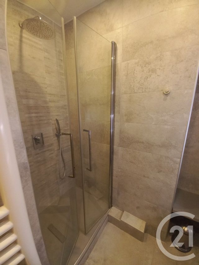 Appartement F1 à louer - 1 pièce - 27.0 m2 - NICE - 06 - PROVENCE-ALPES-COTE-D-AZUR - Century 21 Maison De L'Immobilier