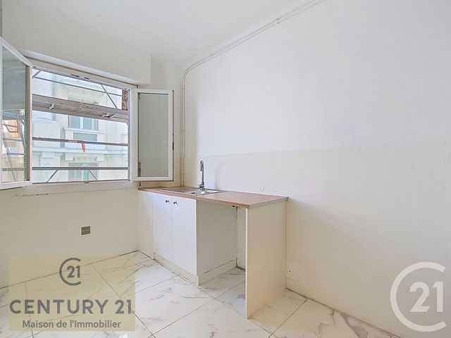 Appartement T2 à vendre - 2 pièces - 46.64 m2 - NICE - 06 - PROVENCE-ALPES-COTE-D-AZUR - Century 21 Maison De L'Immobilier